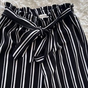 No Comment Black and White Striped Pants with tie Sz Sm